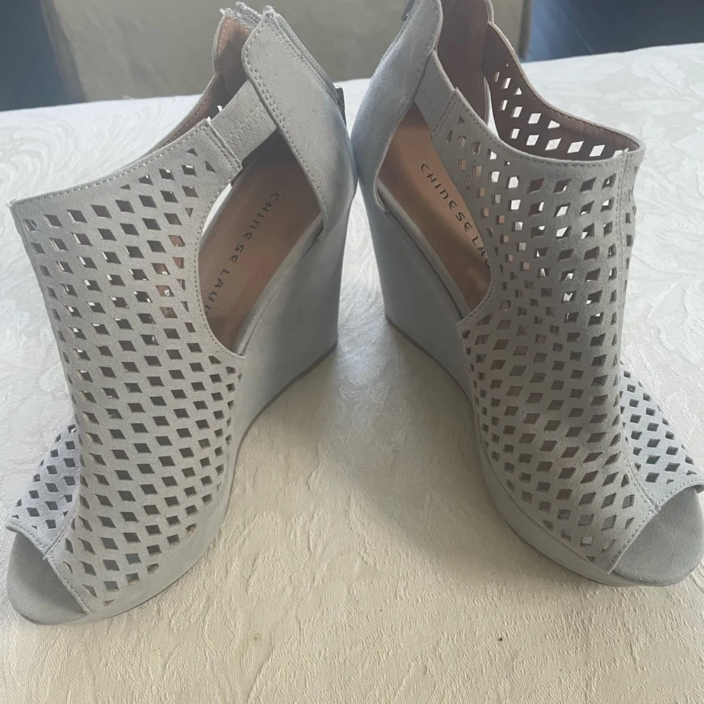 Chinese Laundry INDIE Micro Suede Greyish Blue wedge style with‎ pee toe sandal